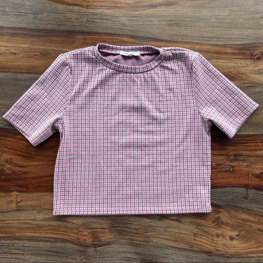 2/$30 Houndstooth cropped knit top S